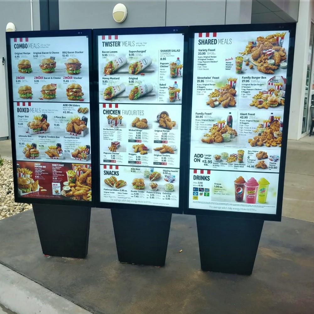 LG OUTDOOR MENU BOARDS