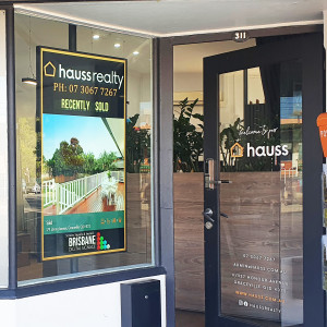 Shop Front Digital Window Screen Display 55 inch